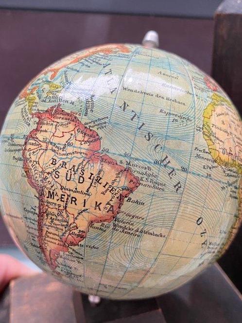 Terrestrial table globe, Boeksteun - 1920-1930 - Ludw. Jul., Antiek en Kunst, Curiosa en Brocante