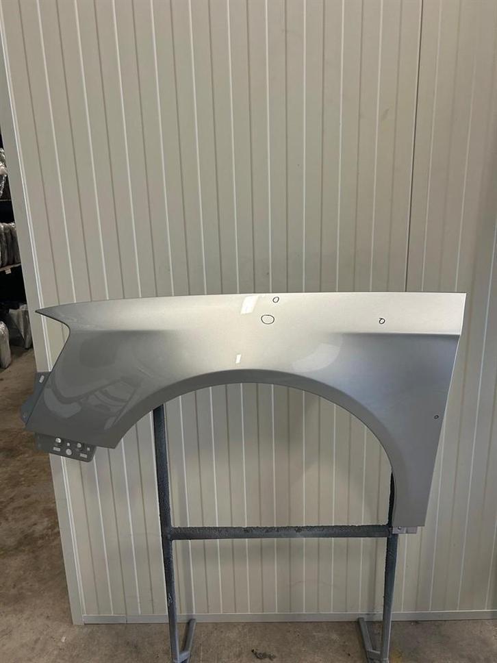 Spatbord linksvoor Volkswagen Passat Variant (3C5) (2005-201, Auto-onderdelen, Carrosserie en Plaatwerk, Voor, Links, Spatbord