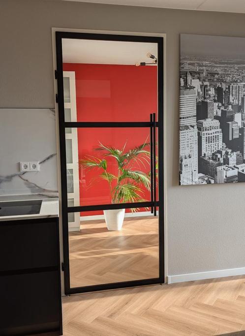 Stalen binnendeuren, opdekdeuren in bestaand kozijn!, Doe-het-zelf en Verbouw, Deuren en Horren, Binnendeur, Nieuw, Glas, Metaal