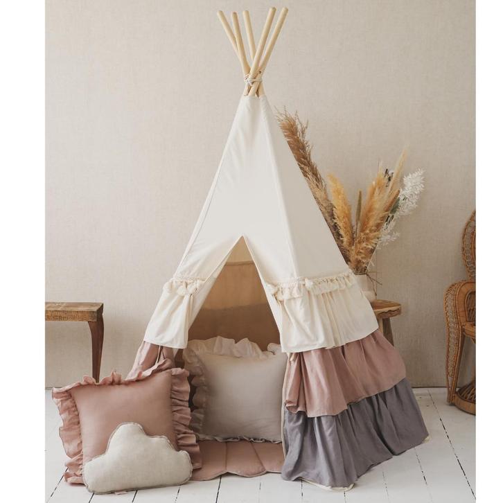 Tipi tent met speelse franje – Powder Frills | Gezellige.., Kinderen en Baby's, Speelgoed | Speeltenten, Nieuw, Ophalen of Verzenden