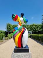 Beeldje - Staande Vrouw - 60 cm - Marmer, vezelglas