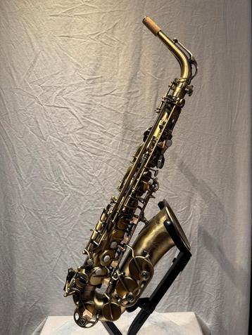 Volledige Saxofoon Revisie - Tenor beschikbaar voor biedingen