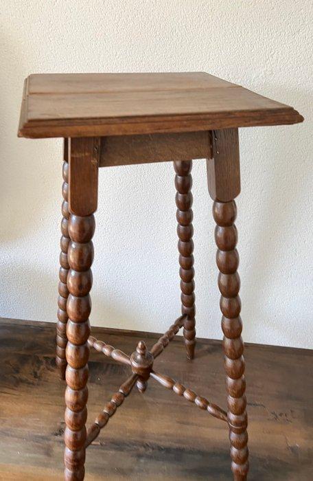 Bijzettafel - Plantentafel eik met bewerking - Eik - Eik, Antiek en Kunst, Curiosa en Brocante