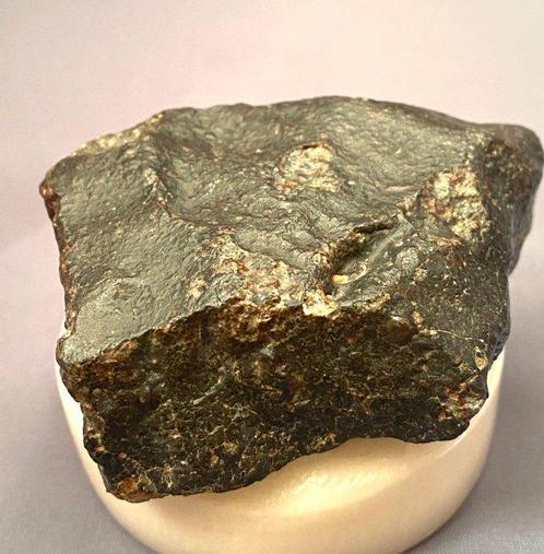 Chondriet Chondrite meteoriet - 195 g - (1), Verzamelen, Mineralen en Fossielen