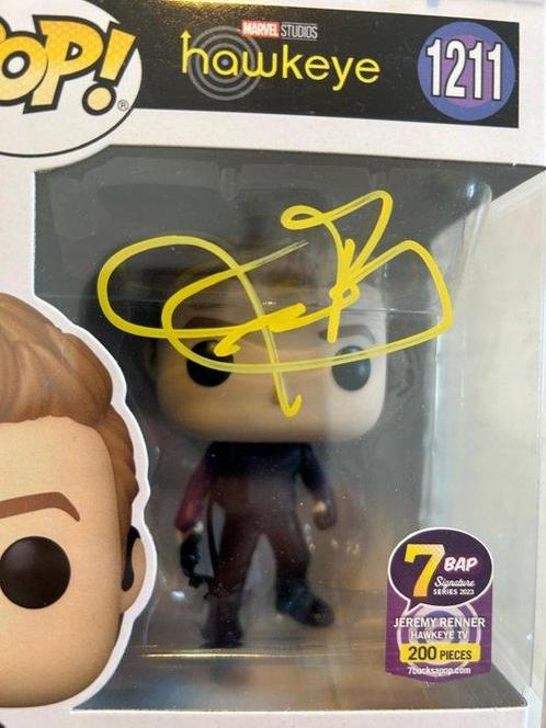 Funko - Funko Pop Funko Pop Hawkeye Jeremy Renner signed, Antiek en Kunst, Antiek | Speelgoed