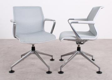 Vitra Unix Chair beschikbaar voor biedingen