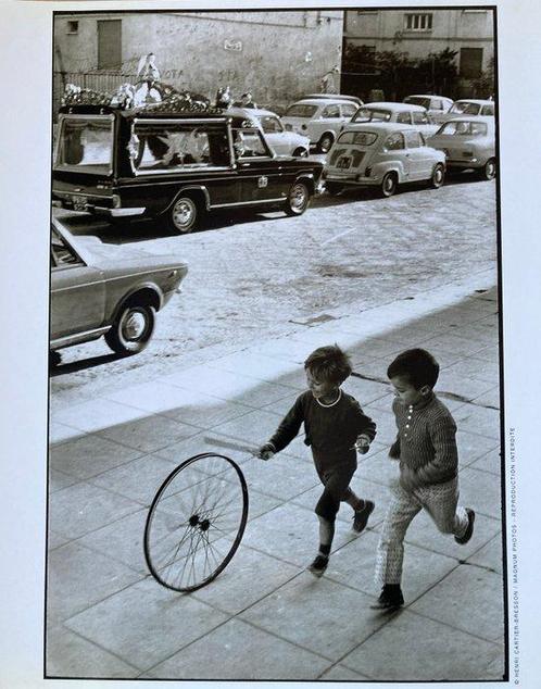 Elliott Erwitt (1928-2023) . Magnum Photos. - Palermo, 1971., Antiek en Kunst, Kunst | Schilderijen | Modern