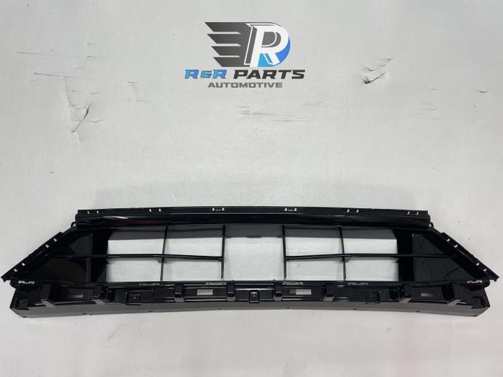 Voorbumper grille midden onder - Hoogglans zwart - Ford..., Auto-onderdelen, Carrosserie en Plaatwerk, Nieuw, Deur, Verzenden
