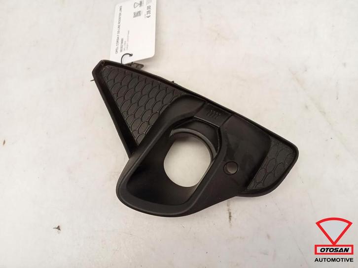 Opel Corsa F GS-Line Voorbumper Rooster Links 9830218680, Auto-onderdelen, Carrosserie en Plaatwerk, Gebruikt, Opel, Links, Bumper