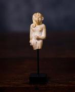 Oud-Egypte zeldzame Horus-kind amuletfragment in kalksteen