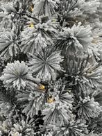 XMS-Trees Kunstkerstboom Fairbanks H240xØ117cm inclusief LED, Diversen, Kerst, Ophalen of Verzenden, Nieuw