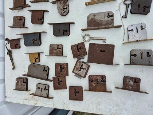 Slot (145) - Antieke insteek slotjes, Antiek en Kunst, Curiosa en Brocante