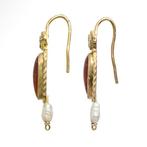 Oud-Romeins Goud, Kornalijn, Parelmoer Earrings