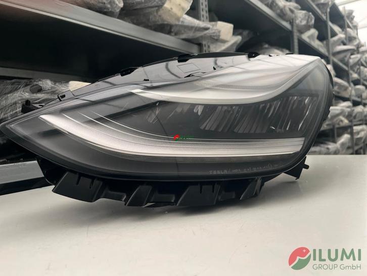 TESLA MODEL 3 KOPLAMP LINKS KPL 1077375-50-B, Auto-onderdelen, Verlichting, Gebruikt, Verzenden