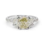 Ring - 18 karaat Witgoud -  2.28ct. tw. Geel Diamant