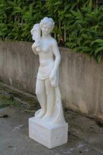 sculptuur, Donna con fascio di Spighe in mano - 135 cm -