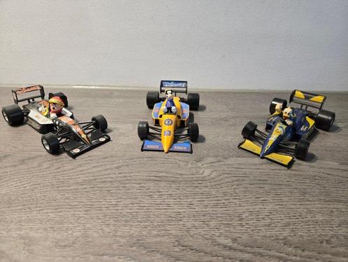 Donald Duck, Goofy, Mickey Mouse - 3 Bburago car 1:24 -, Verzamelen, Disney