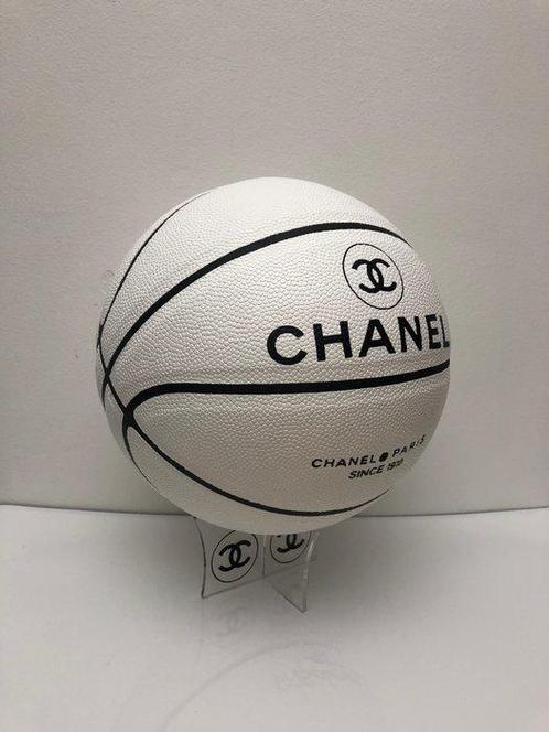 GF Exclusives - Chanel Basketball, Antiek en Kunst, Kunst | Schilderijen | Modern