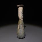 Oud-Romeins Glas Fles. 3e eeuw na Christus. 8,5 cm hoogte.