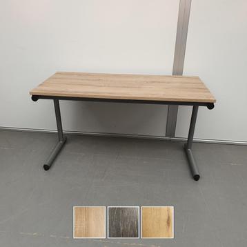 Ahrend zeer degelijk klein bureau NIEUW blad - 140x70 cm beschikbaar voor biedingen
