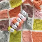 Haakpatroon byClaire Blokkendeken Ledikant Coral/Pink, Hobby en Vrije tijd, Ophalen of Verzenden, Nieuw, Breien of Haken, Wol of Garen