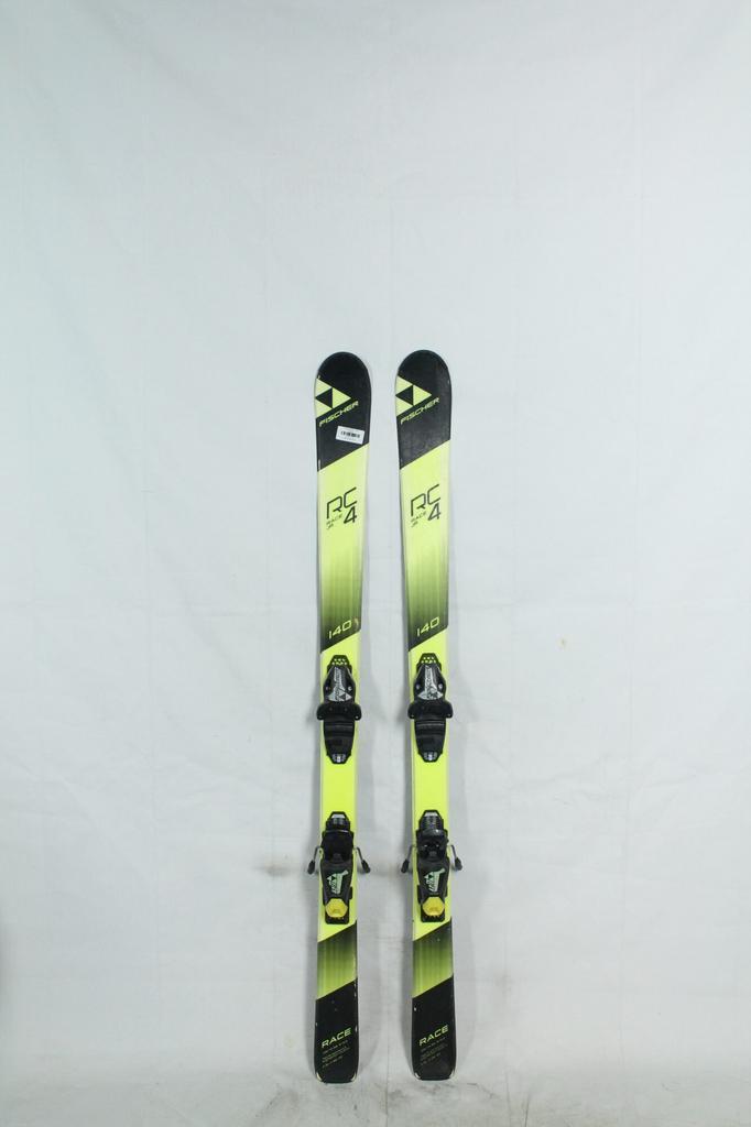 Refurbished - Ski - Fischer RC4 jr - 140, Sport en Fitness, Skiën en Langlaufen, Skiën, 140 tot 160 cm, Gebruikt, Fischer, Ski's