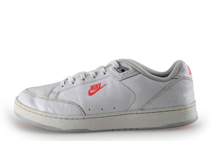 Nike sneakers in maat 44 Wit | 25% korting, Kleding | Heren, Schoenen, Wit, Zo goed als nieuw, Sneakers of Gympen, Verzenden