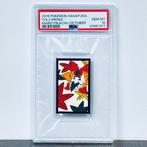 Pokémon Graded card - Mario Pikachu Hanafuda - Volcarona -, Hobby en Vrije tijd, Verzamelkaartspellen | Pokémon, Nieuw