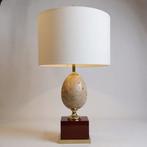 Maison Le Dauphin - Tafellamp - Travertijn struisvogelei, Antiek en Kunst, Curiosa en Brocante