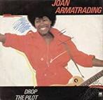 Single vinyl / 7 inch - Joan Armatrading - Drop The Pilot, Cd's en Dvd's, Vinyl Singles, Verzenden, Zo goed als nieuw