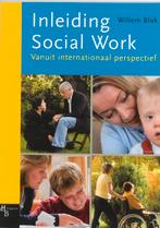 Inleiding Social Work 9789055745944, Boeken, Studieboeken en Cursussen, Zo goed als nieuw, Verzenden