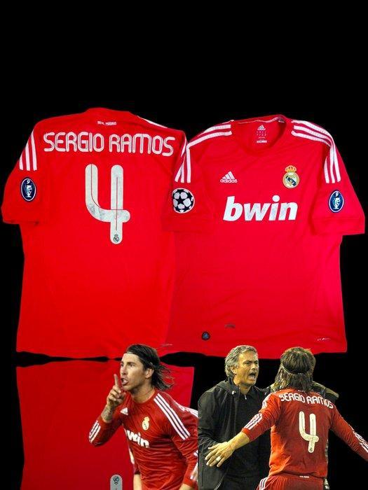 Real Madrid - Spaanse voetbal competitie - Sergio Ramos -, Verzamelen, Overige Verzamelen