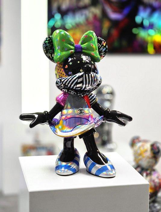 Patryk Konrad - Sculpture of the gorgeous Minnie in pop, Antiek en Kunst, Kunst | Designobjecten