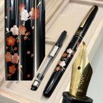 Kuretake & Wancher - Maki-e with Eda-zakura design -, Verzamelen, Nieuw