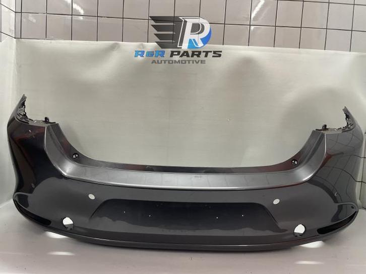 Achterbumper - Type met PDC - Mazda 3 BP   Sedan  - OEM..., Auto-onderdelen, Carrosserie en Plaatwerk, Nieuw, Deur, Verzenden