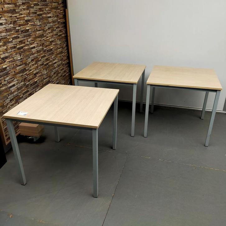 Set van 3 Ahrend bijzettafels - 80x80 cm, Huis en Inrichting, Tafelonderdelen, Ophalen of Verzenden
