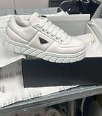 Prada - Sneakers - Maat: EU 43, Nieuw
