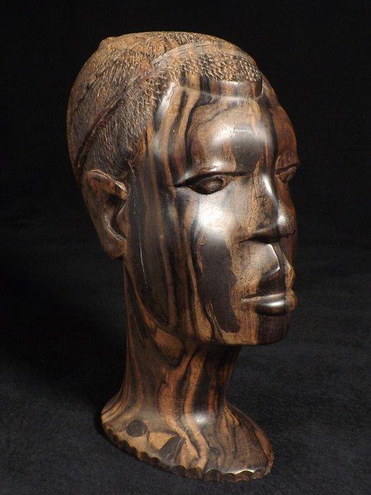 African Portrait Head Sculpture – Makonde Style – Ebony Wood, Antiek en Kunst, Kunst | Niet-Westerse kunst