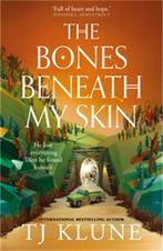 9781035002306 The Bones Beneath My Skin | Tweedehands, Verzenden, Zo goed als nieuw, Tj Klune