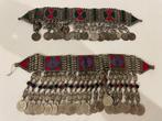 Kuchi kettingen en hanger - metaal, zilverlegering -