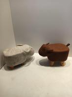 Kruk (2) - Hout, Textiel - Voetenbank, Antiek en Kunst, Curiosa en Brocante