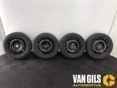 Velgen set + banden Peugeot 108 O264189, Auto-onderdelen, Ophanging en Onderstel, Ophalen of Verzenden