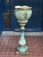 Cache-Pot on matching pedestal - Bloempot - Keramiek -, Antiek en Kunst, Antiek | Glas en Kristal