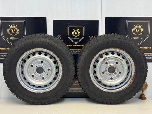 Ford Transit Custom banden 2 stuks 215/65R15C 15 inch, Auto-onderdelen, Banden en Velgen, 15 inch, Zomerbanden, 215 mm, Gebruikt