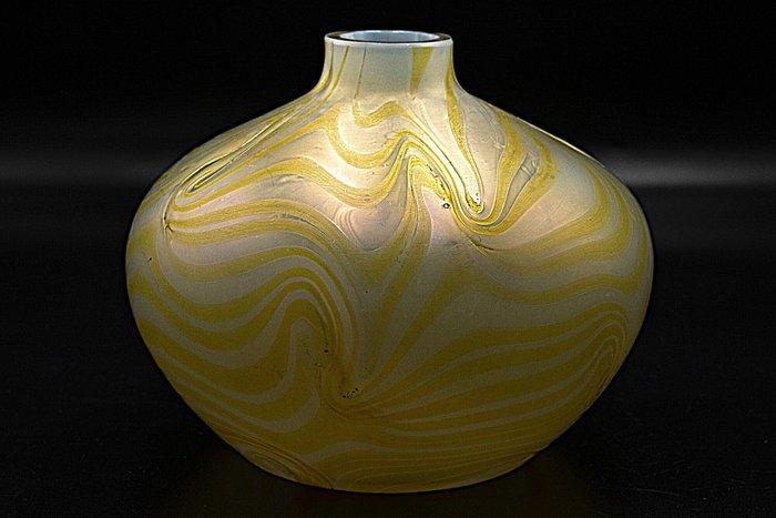 Loetz (attr.) - Vaas - Glas, Antiek en Kunst, Antiek | Glas en Kristal