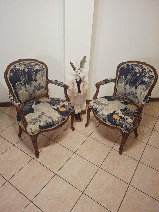 Fauteuil (2) - Walnoot - Een paar stoelen in de stijl Luigi, Antiek en Kunst, Antiek | Overige Antiek
