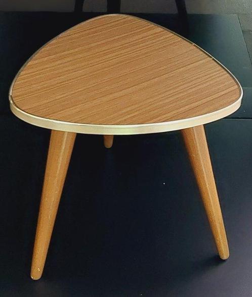Bijzettafel - Hout, Metaal, formica - Bloemtafel -, Antiek en Kunst, Kunst | Designobjecten