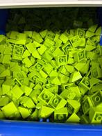 Lego Stenen - Lego 2x2 dakpannen lime kleur 500 stuks, Kinderen en Baby's, Speelgoed | Duplo en Lego, Nieuw