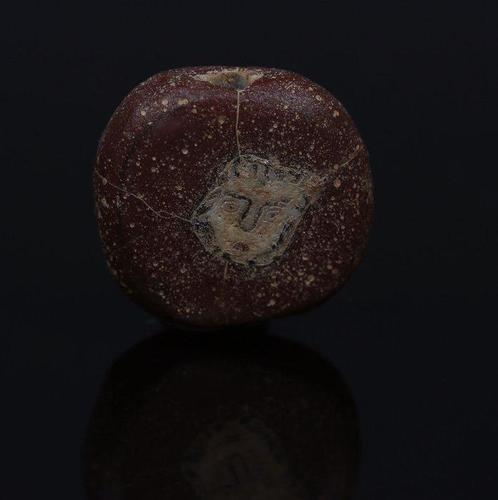 Het oude Egypte, Grieks-Romeinse periode Glas Gezichtskraal,, Verzamelen, Mineralen en Fossielen