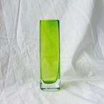 Small green glass vase, Ophalen of Verzenden